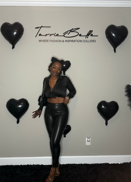 Luxe Faux Leather Pants (black)