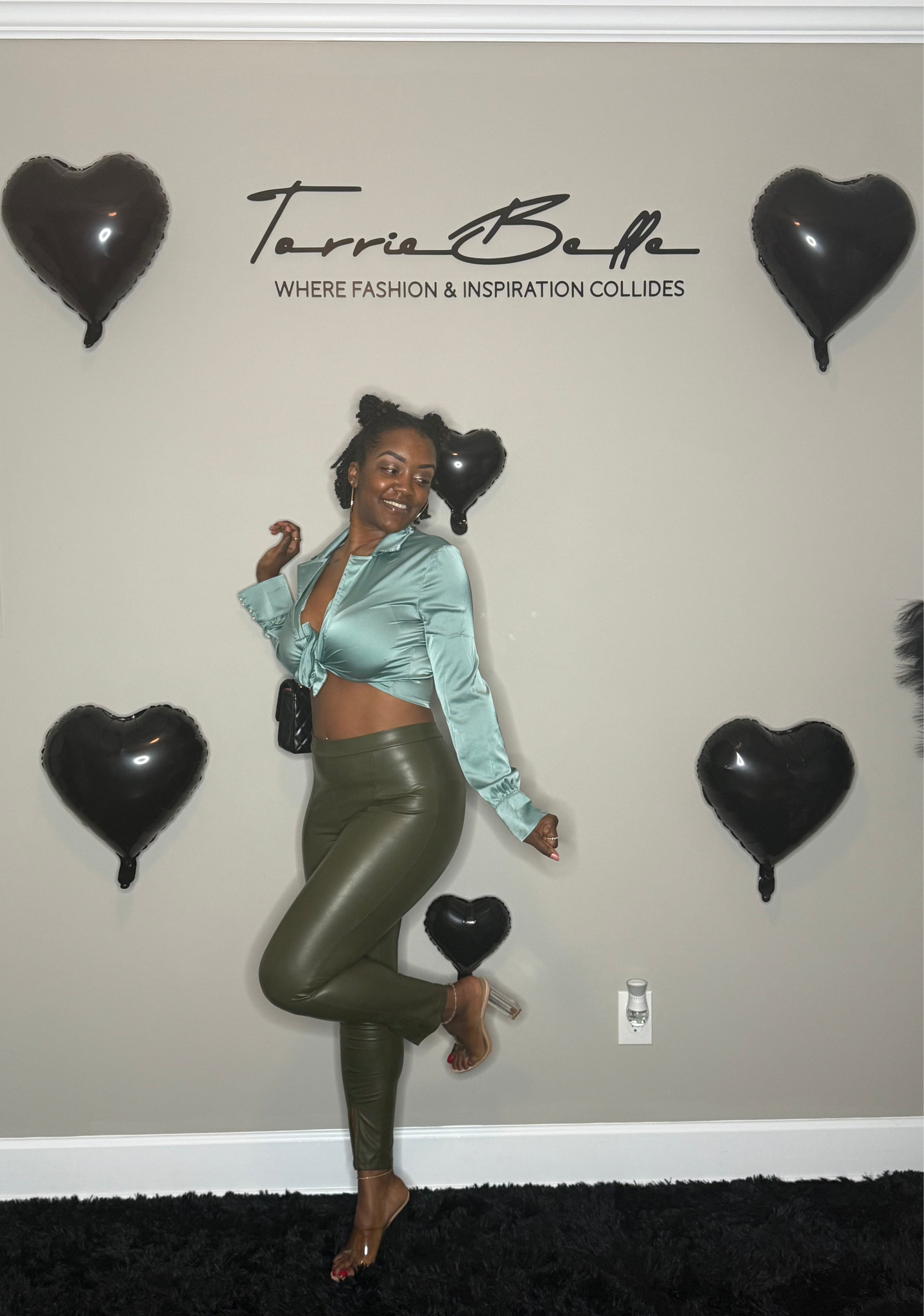Luxe Faux Leather Pants (green)