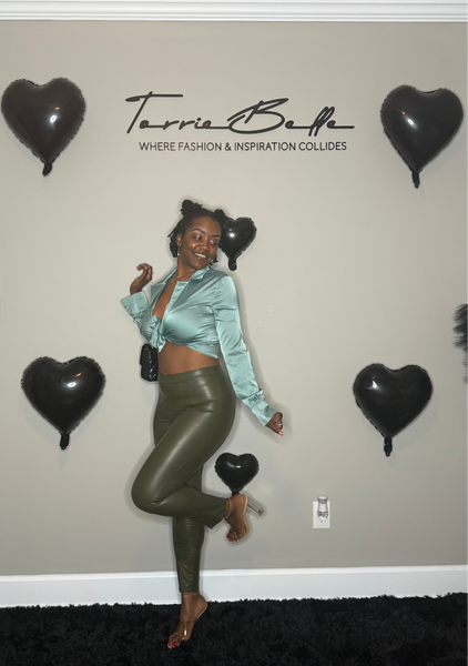 Luxe Faux Leather Pants (green)